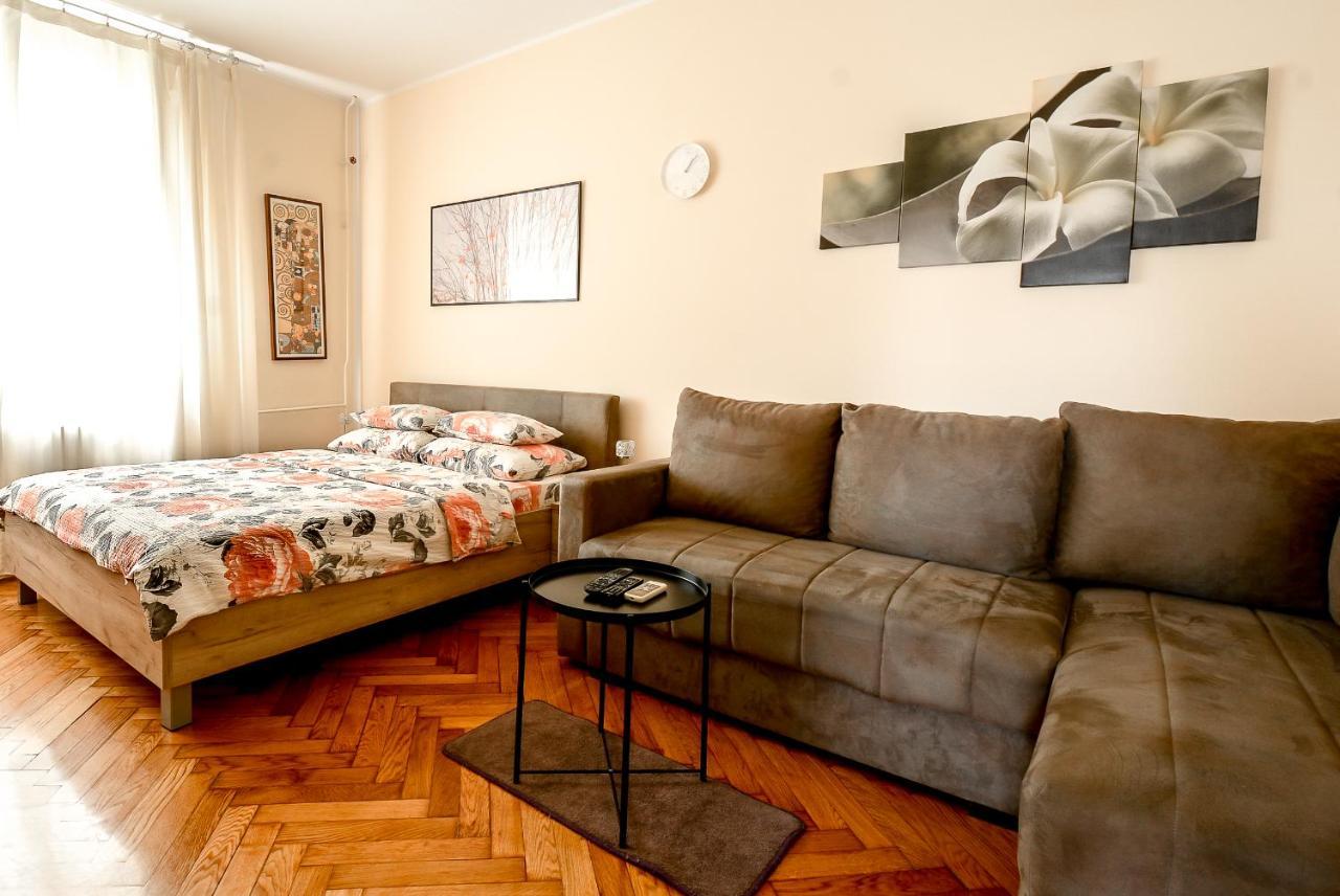 Apartment Petra 071 ベオグラード エクステリア 写真
