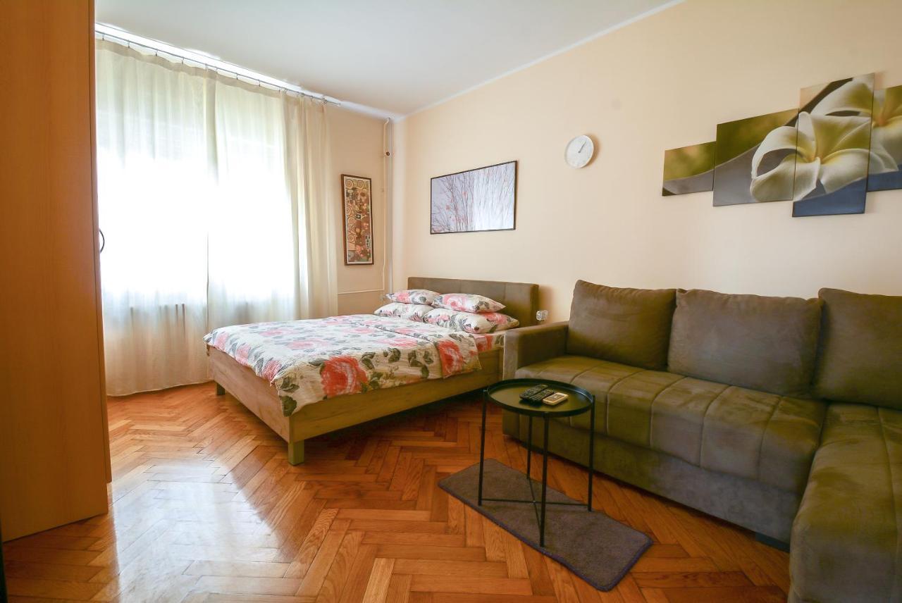 Apartment Petra 071 ベオグラード エクステリア 写真