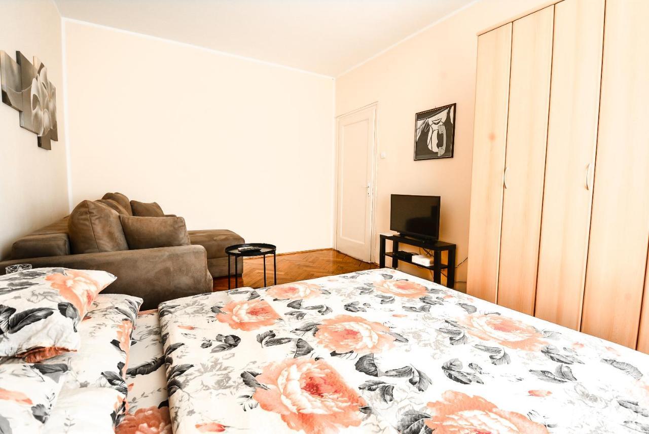 Apartment Petra 071 ベオグラード エクステリア 写真